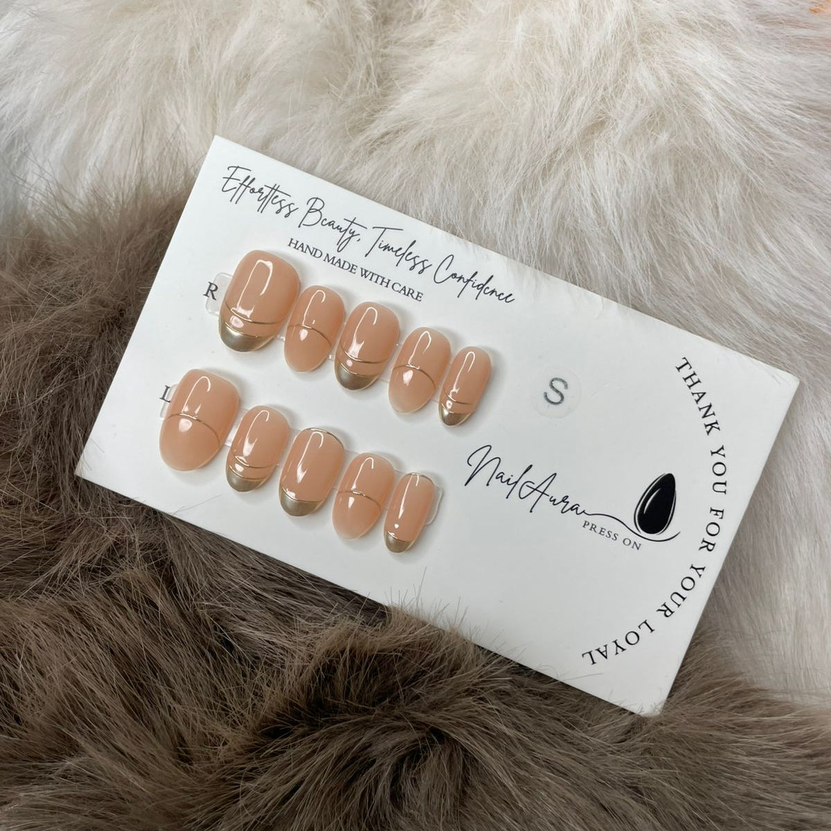 💗Oval Soft Nude With Gold French.